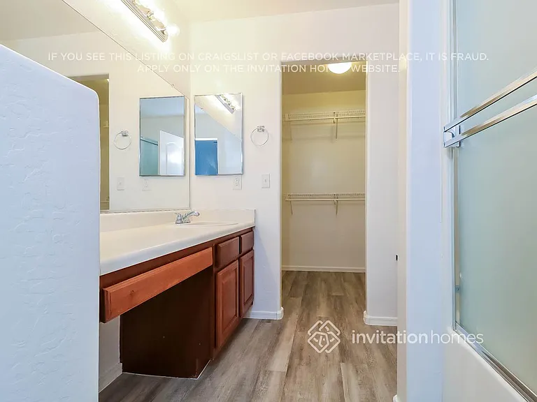 5448 S 237th Ln — Photo 12