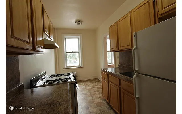 Rented by Douglas Elliman | media 2