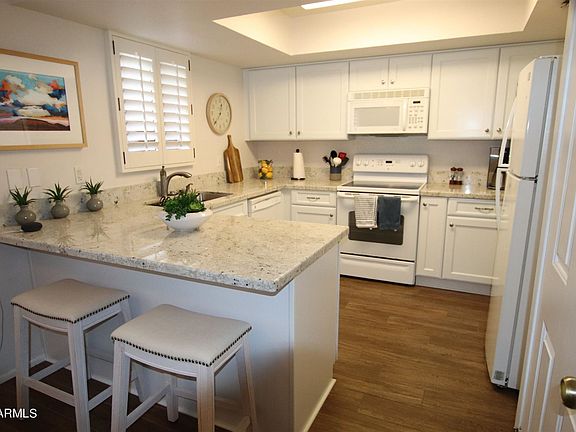 2nd image of 12222 N Paradise Village Pkwy S APT 345
