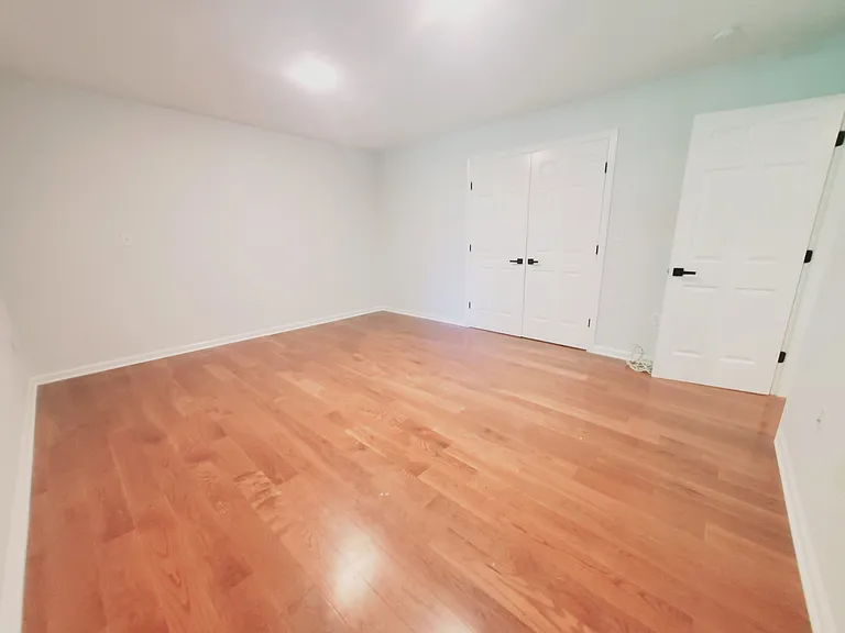 12 Hickory Dr #B — Photo 6