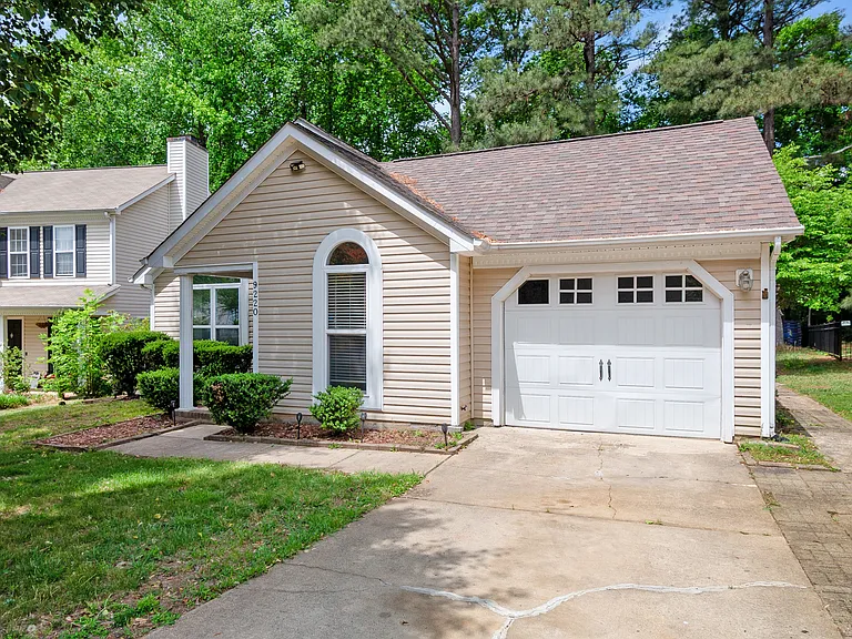 9220 Kimmel Ln — Photo 3