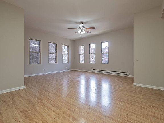 4th image of 5511 N Kenmore Ave APT 404