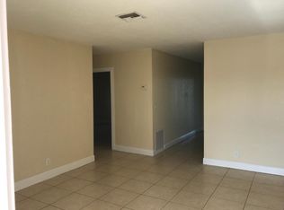 2826 N Dixie Hwy, Boca Raton, FL 33431