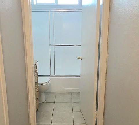 3rd image of 920 N Stanley Ave APT 106