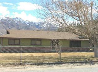 96 Valley Rd, Chalfant, CA 93514