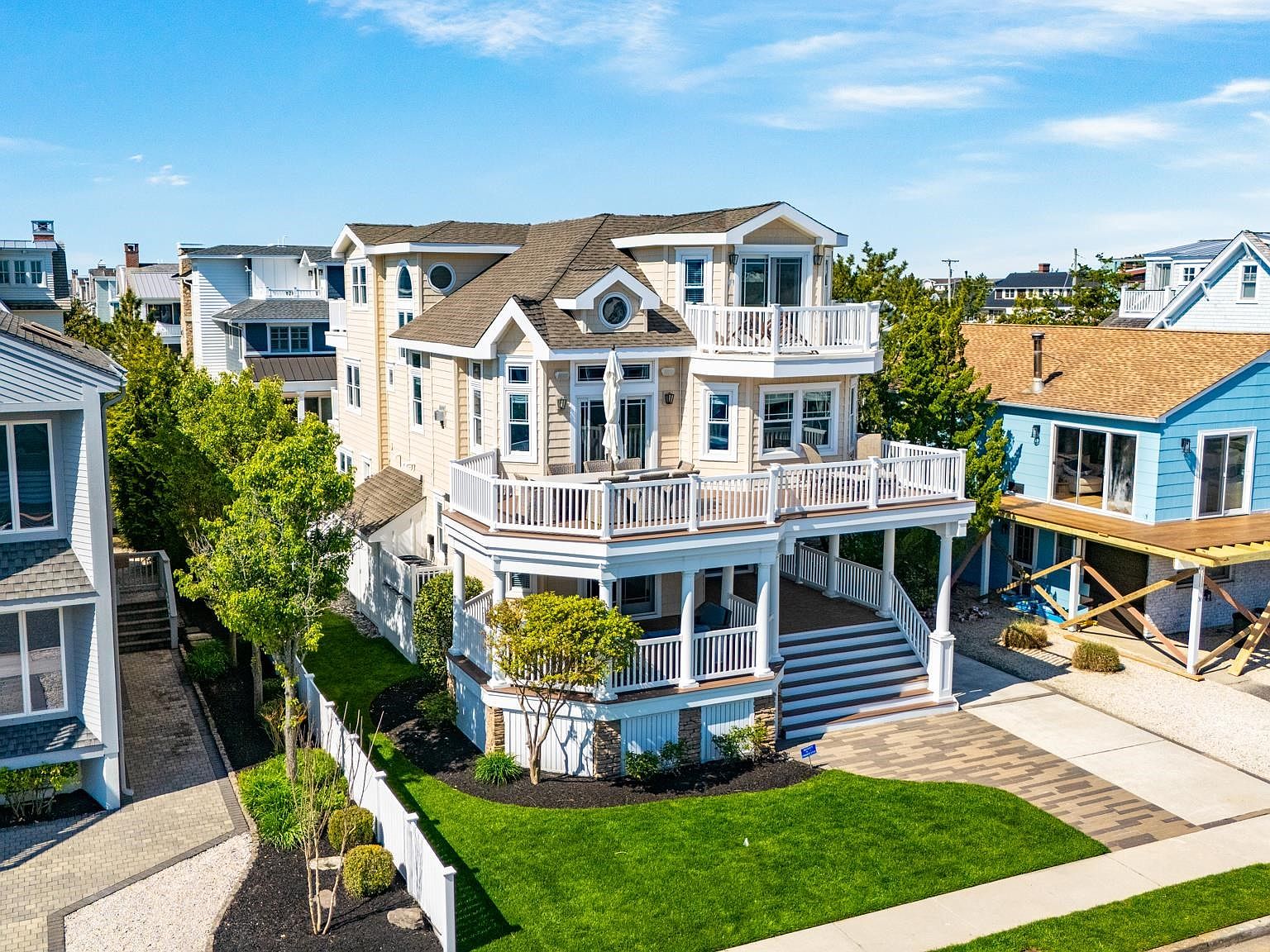 40 13th St E, Avalon, NJ 08202 | Zillow