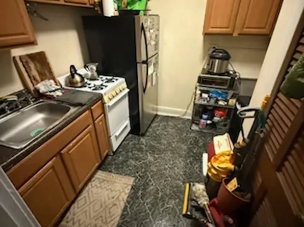 2712 Grove Avenue, 2712 Grove Ave APT 5, Richmond, VA 23220