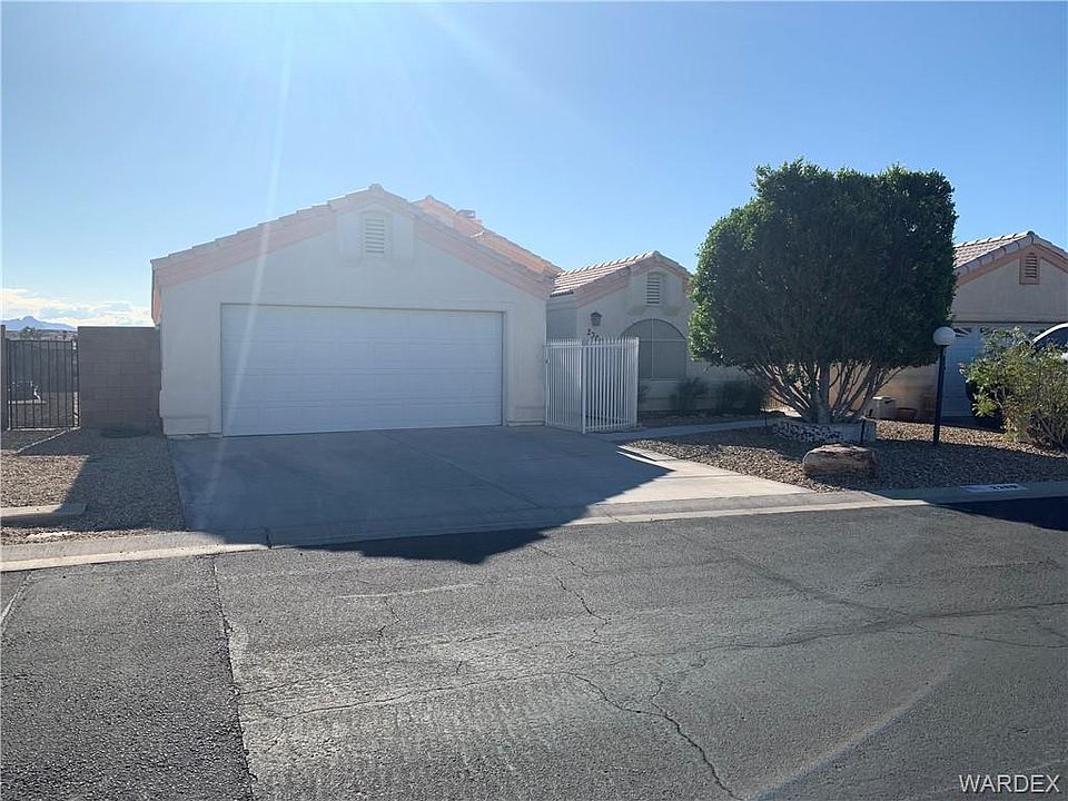 1st image of 2380 Acoma Dr