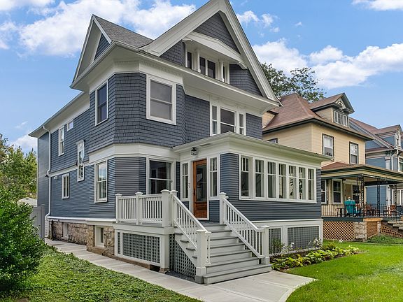 2nd image of 314 S Taylor Ave
