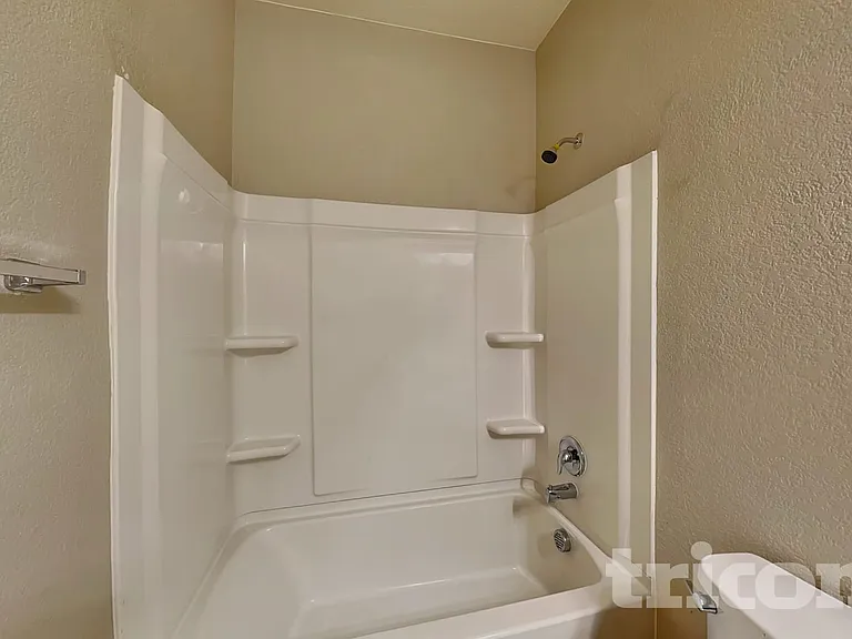 8303 Pioneer Fld — Photo 16