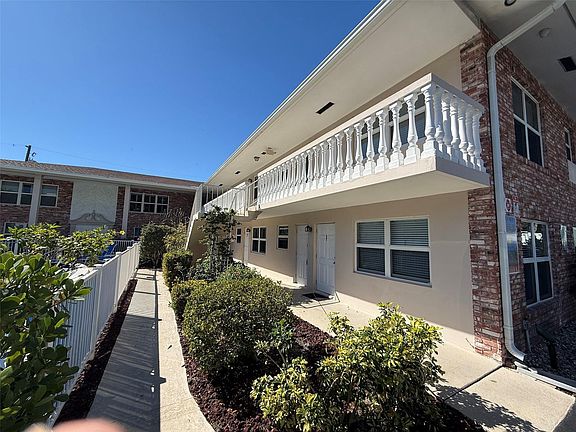 3rd image of 3216 NE 13th Street #8