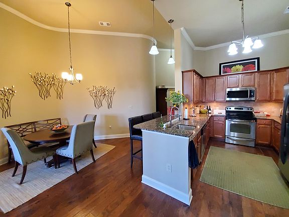 3rd image of 445 W Blount Ave APT 110
