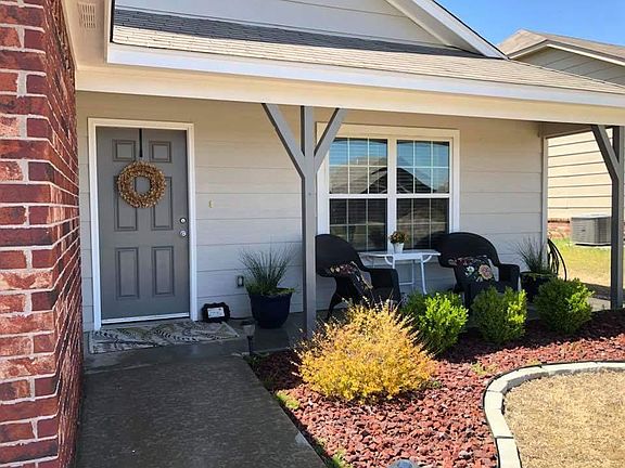 3rd image of 230 Dp Newman Cir