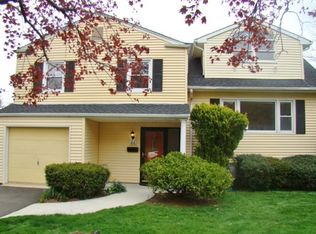 44 Hedge Dr, Oceanport, NJ