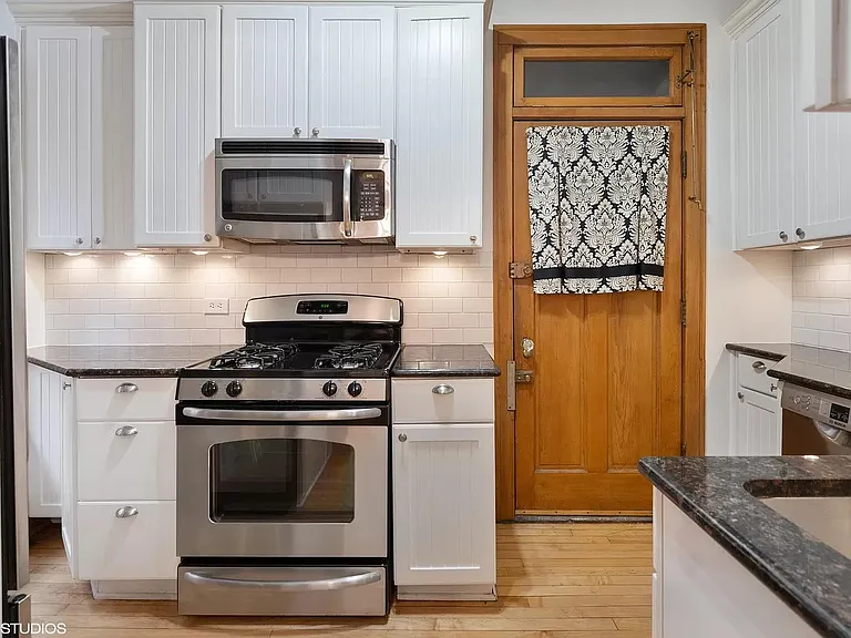 540 W Brompton Ave #2S — Photo 6