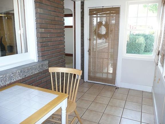 Light, Bright Sun Room