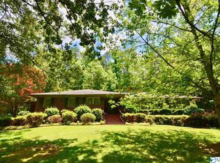 216 Claremont Dr, Gadsden, AL 35901