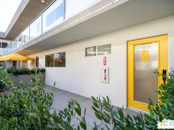 588 E San Lorenzo Rd #103, Palm Springs, CA 92264