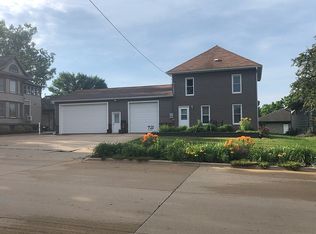 312 E Prospect St, New Hampton, IA 50659