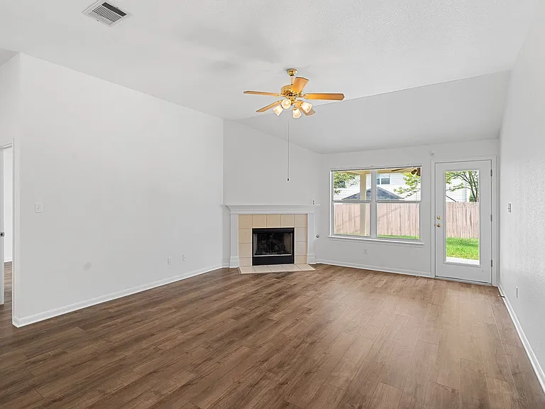 2305 Boulder Run — Photo 18
