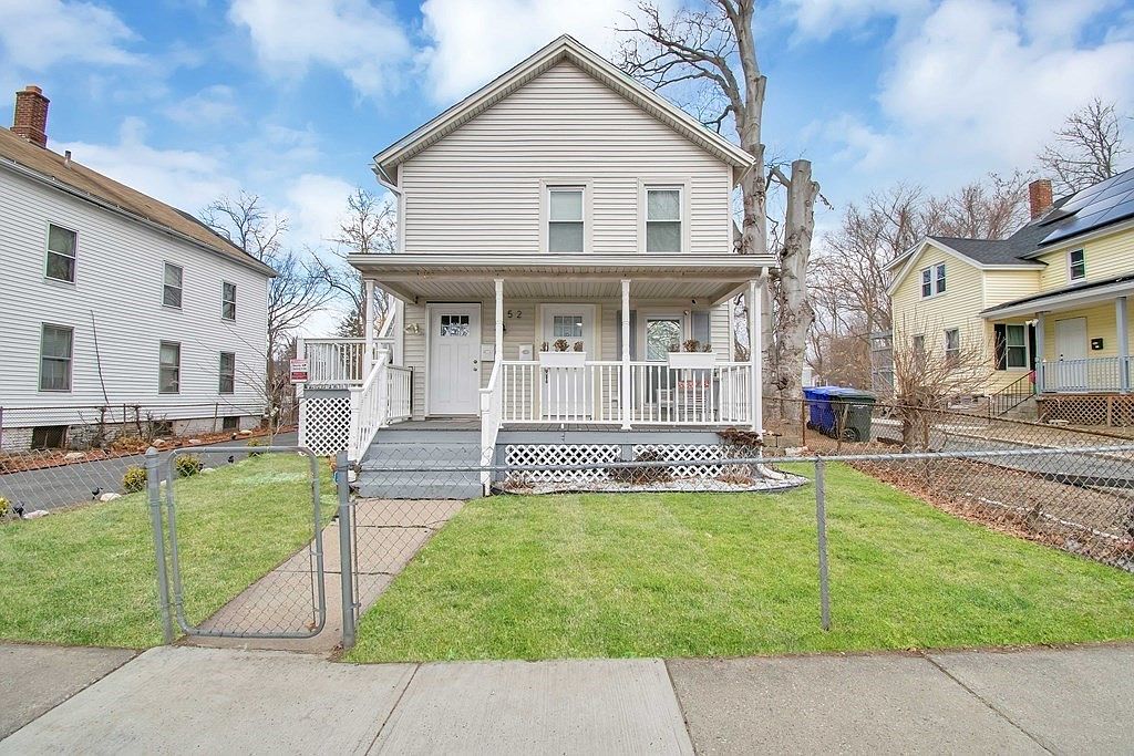 152 Pendleton Ave, Springfield, MA 01109 | Zillow