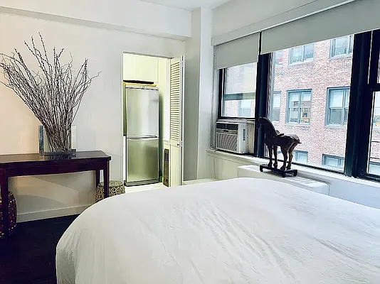 Rented by Ovation Properties, LLC | media 7