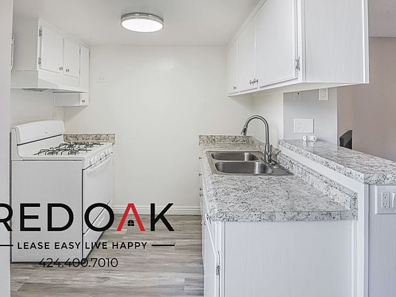 4th image of 8309 Cedros Ave APT 104