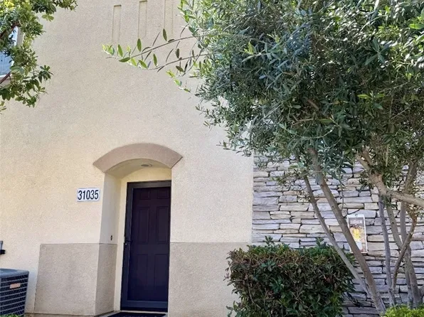 31035 Strawberry Tree Ln, Temecula, CA 92592