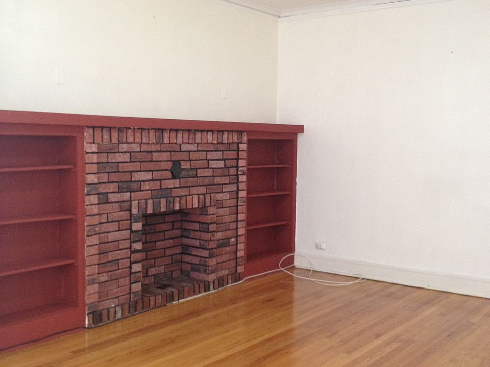 1st image of 4211 W Leland Ave