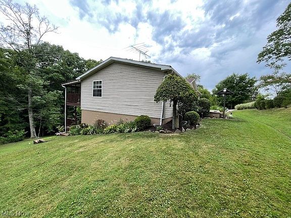 3rd image of 45300 Township Road 954