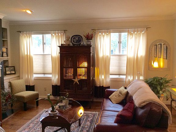 4th image of 1353 Llewellyn Ave