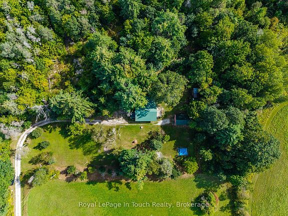 3rd image of 3449 Upper Big Chute Rd