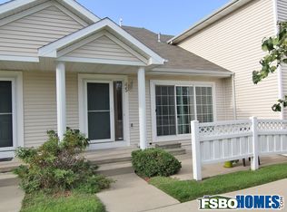 1680 94th St UNIT 45, West Des Moines, IA 50266