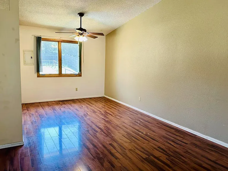 4625 N Enchanted Cir — Photo 23