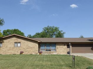 120 S 5th Ave, Brandon, SD 57005