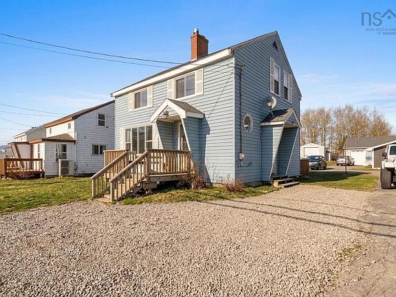 4th image of 31 Hillcrest St