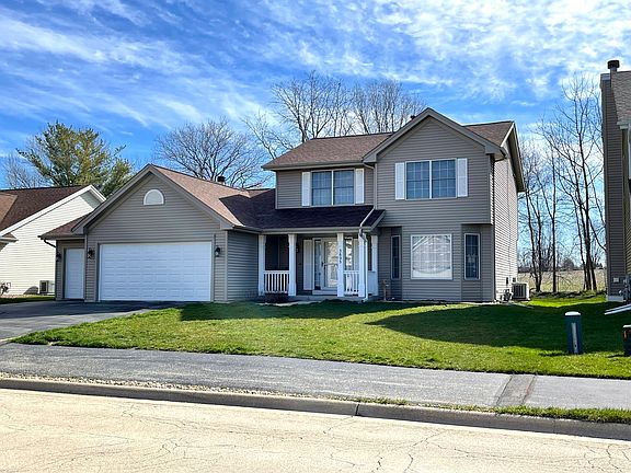 2nd image of 3695 Lakeshore Dr