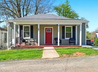 136 A St, Monroe, VA 24574