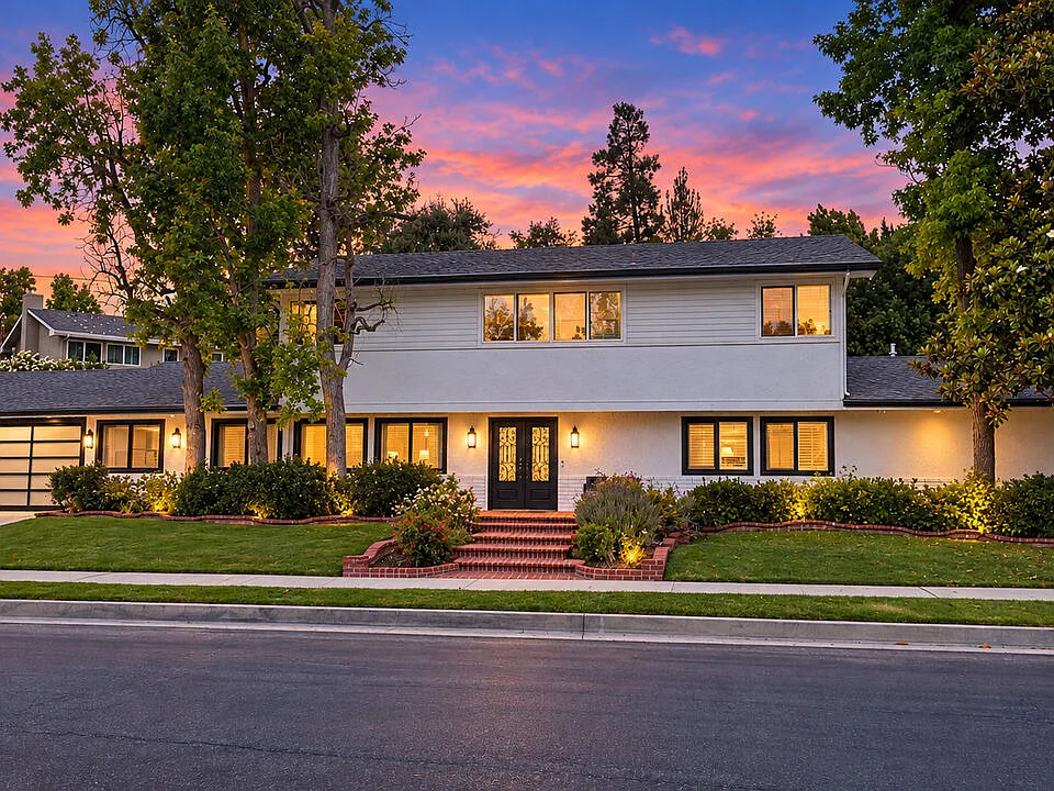 5308 Blanco Ave