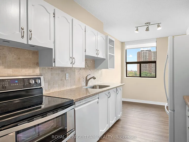 1190 Richmond Rd #804 — Photo 18