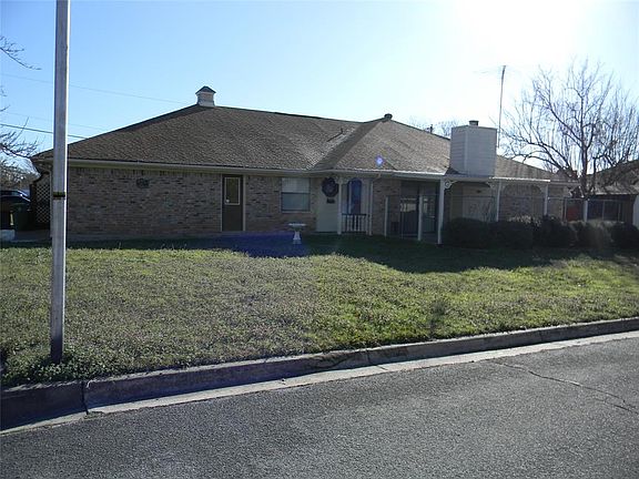 3rd image of 7700 Brandi Pl