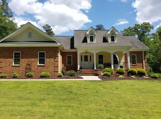 3443 Vaidens Pond Rd, Lanexa, VA 23089