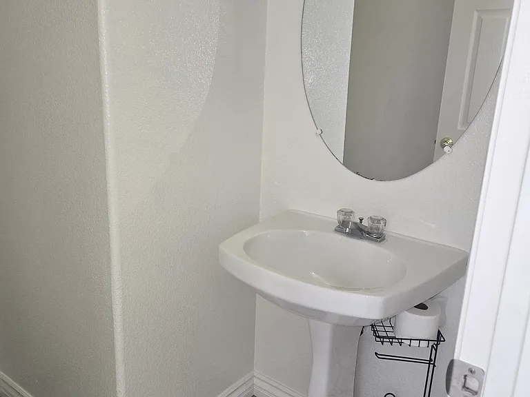 45439 Fairbanks Ave — Photo 8