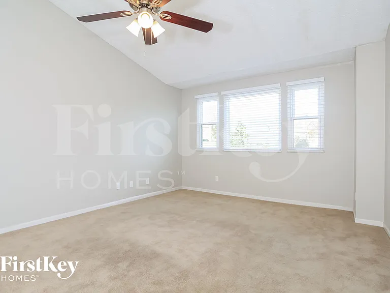 3072 Hoock Ct — Photo 8