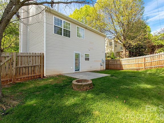 5th image of 1604 Flagsworth Rd
