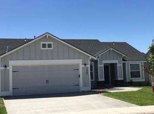 3867 W Farlam Dr, Meridian, ID 83642