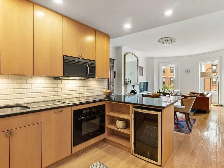 570 Massachusetts Ave #3 — Photo 5