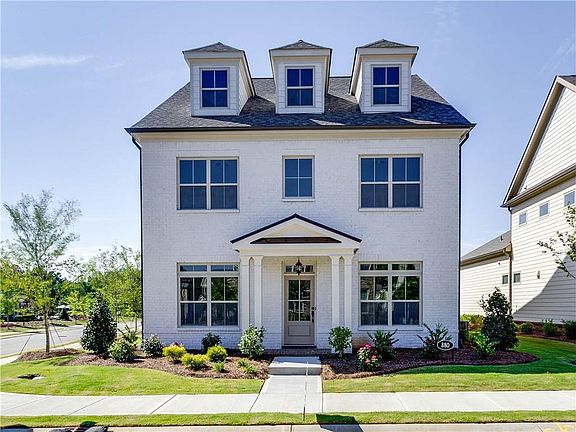 THIS IS A PREVIOUSLY BUILT RALEIGH, NOT ACTUAL AVAILABLE HOME
