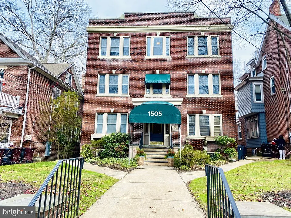 1505 Delaware Ave