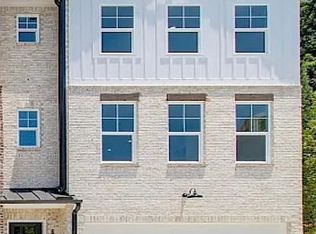 3987 Acer Ct, Peachtree Corners, GA 30092